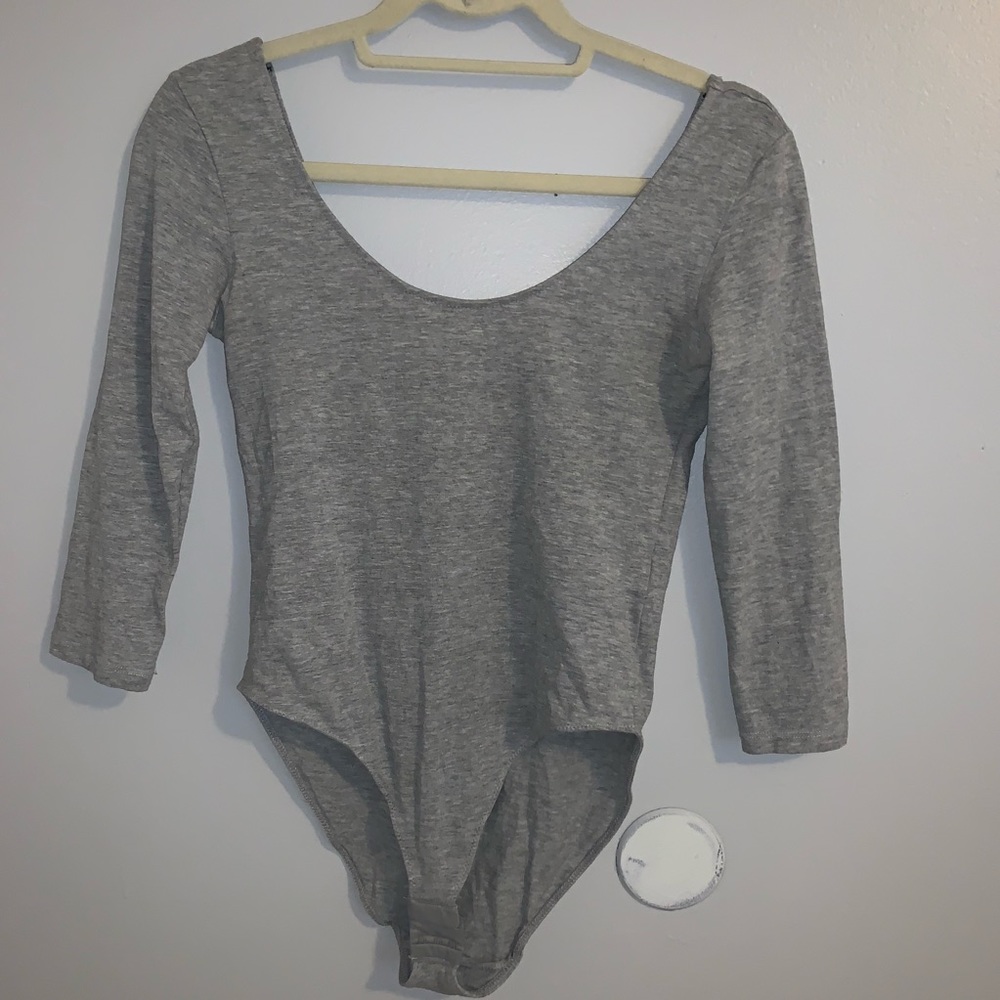 Grey low shoulder body suit !